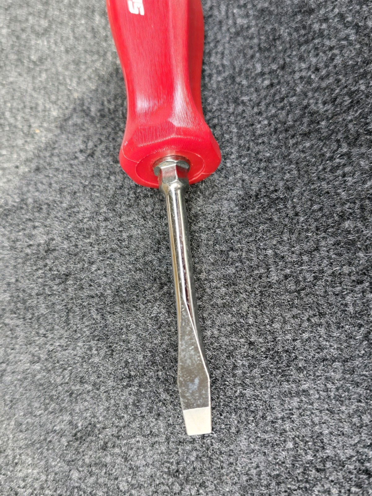 Snap-on ™ Tools USA NEW RED Hard Handle 3/16" Flat Head Screwdriver SDD2AR