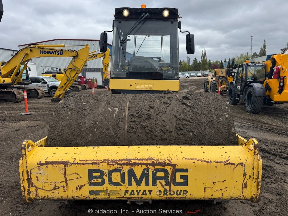 2012 Bomag BW211D-40 84" Smooth Single Drum Roller Vibratory Compactor bidadoo