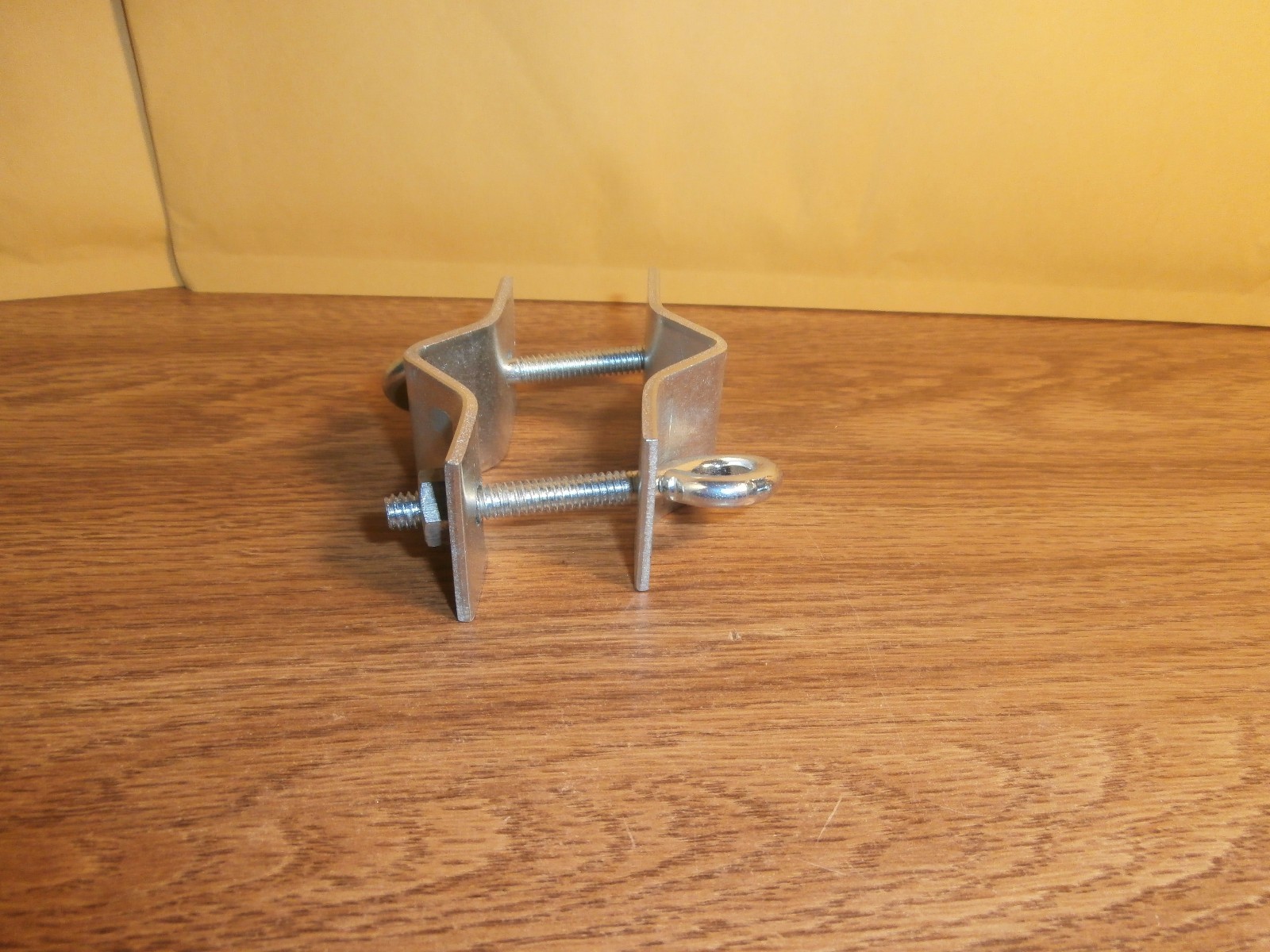 15-827 Philmore 2 Way TV Antenna Guy Wire Mast Clamp w/eyebolts,NOS 15-827B