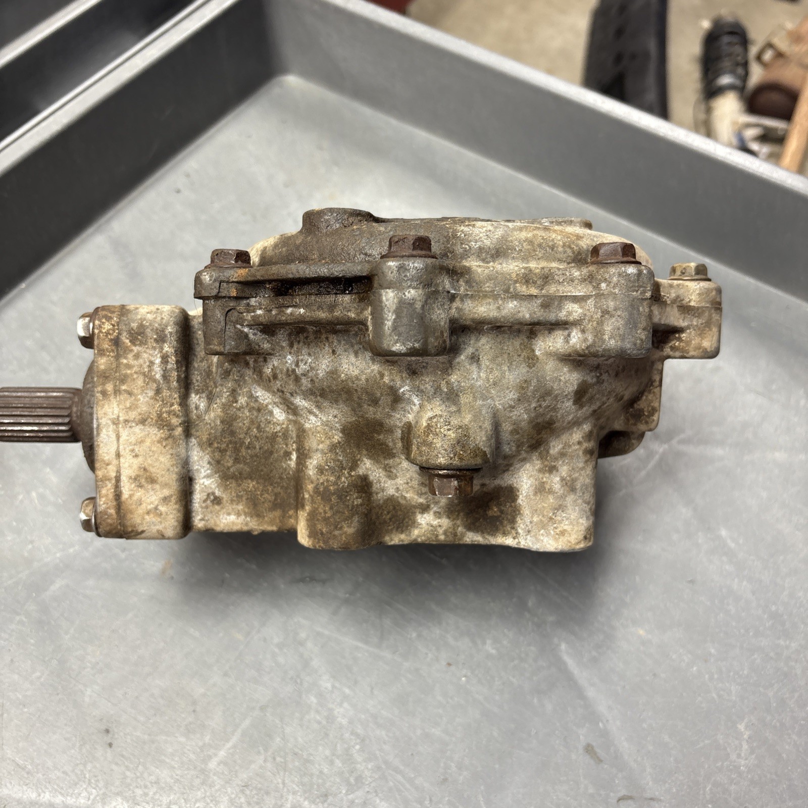 OEM Polaris Rear Differential Xpedition 325 425 Magnum 325 500 2000 1341321