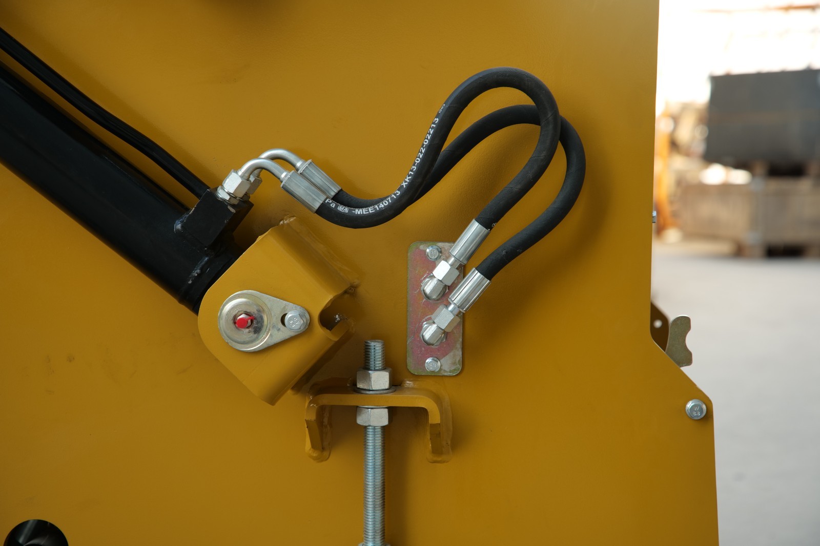 2025 Mini Skid Steer 23HP B&S Loader 3.5mph Speed For Farm EPA Petrol Engine