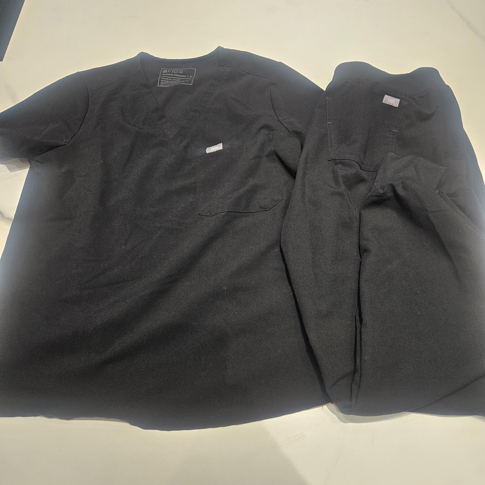 4 sets of Figs Women Catarina Scrubs size medium Lot