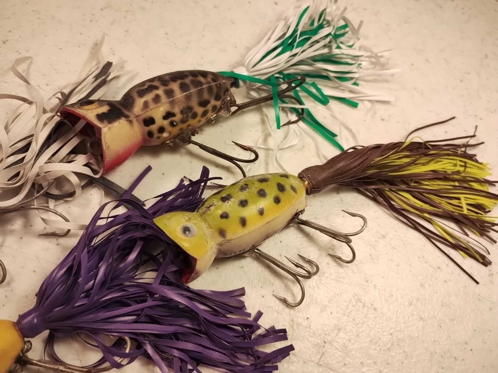 Lot of 9 Hula Popper & Crankbait Fishing Lures