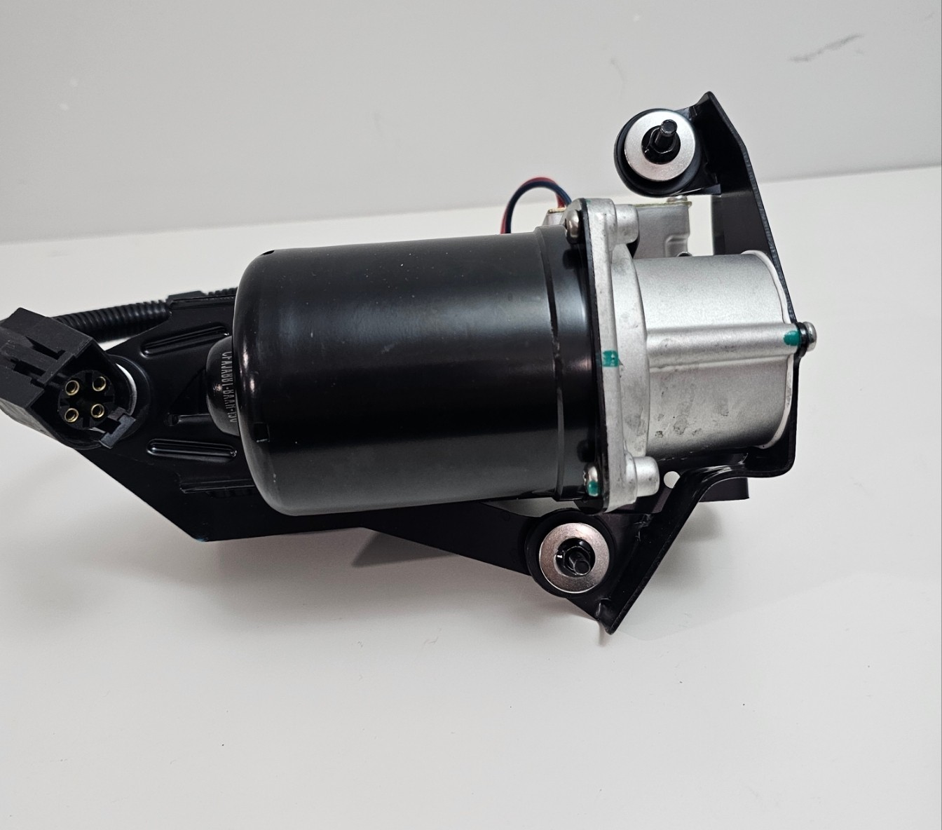 Air Compressor Air Pump w/ Dryer for Lincoln Town Car 3W1Z5319BA 6W1Z5319AA