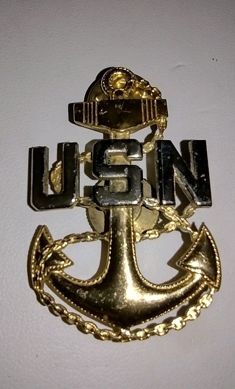 Vintage USN US NAVY Anchor Rope Sterling Silver Letters WWII pin ~1.75"