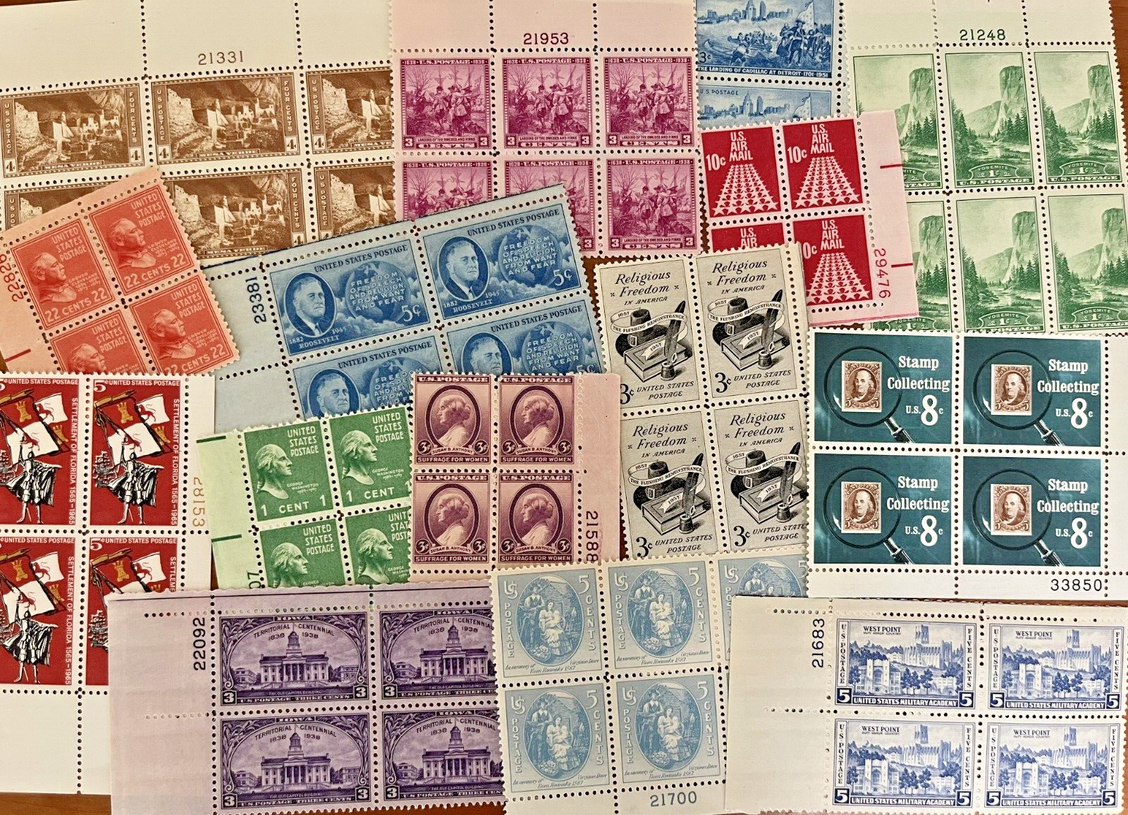 U.S. MINT COLLECTION 400+ VINTAGE STAMPS INCLUDES PLATE BLOCKS / SINGLES & MORE!