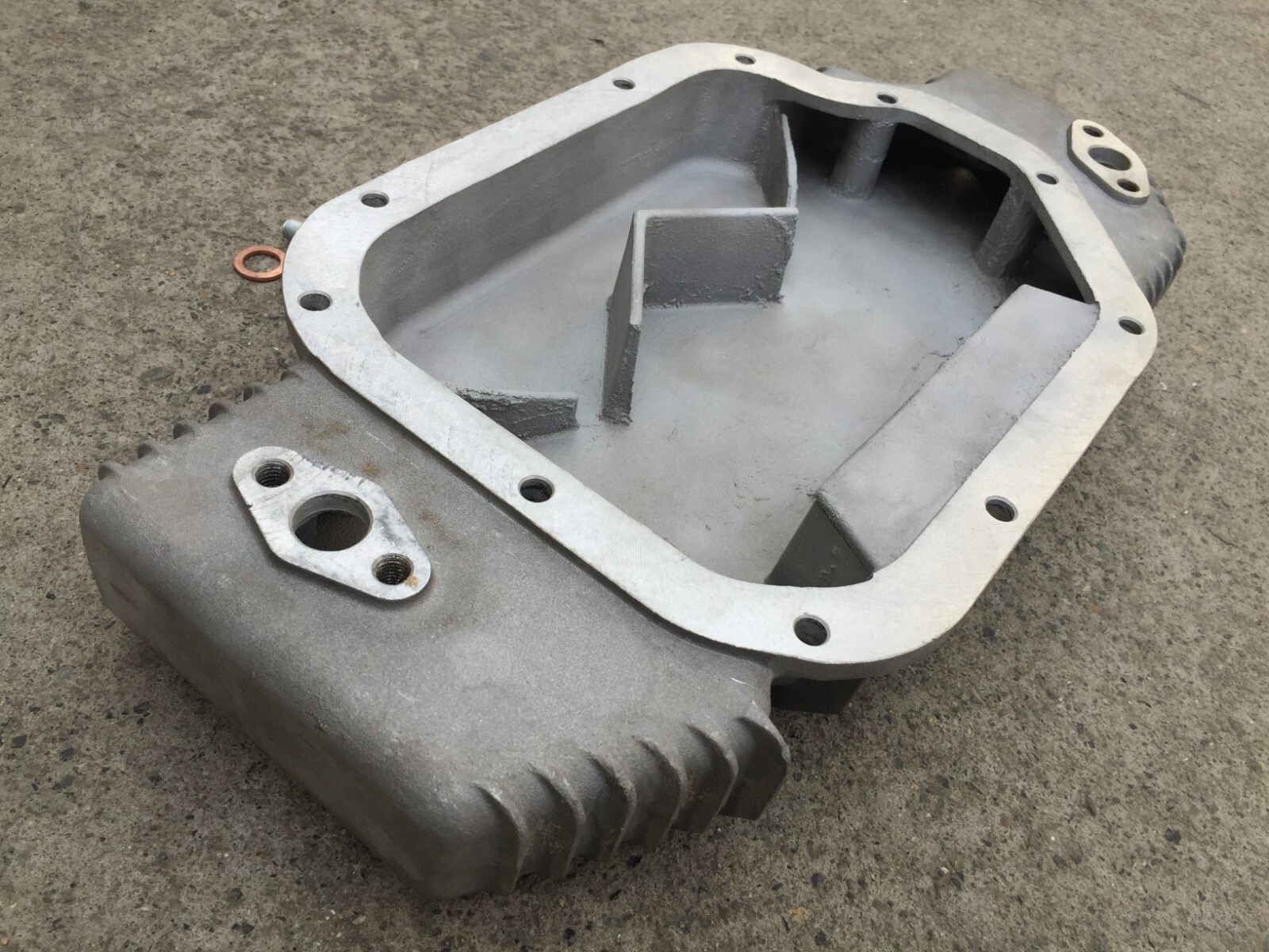 Cast Aluminum Oil Pan for 03-06 Nissan 350Z Z33 Infinite G35 VQ35DE 3.5L