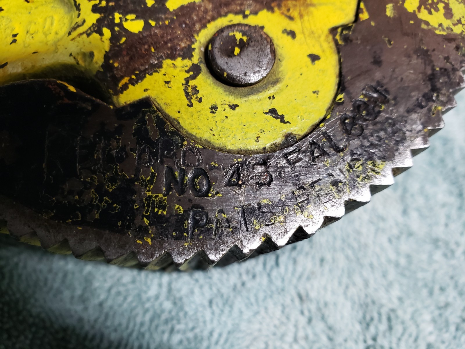 Falcon No. 49 Chain Pipe Wrench 36" Heavy-Duty Industrial Tool – Used