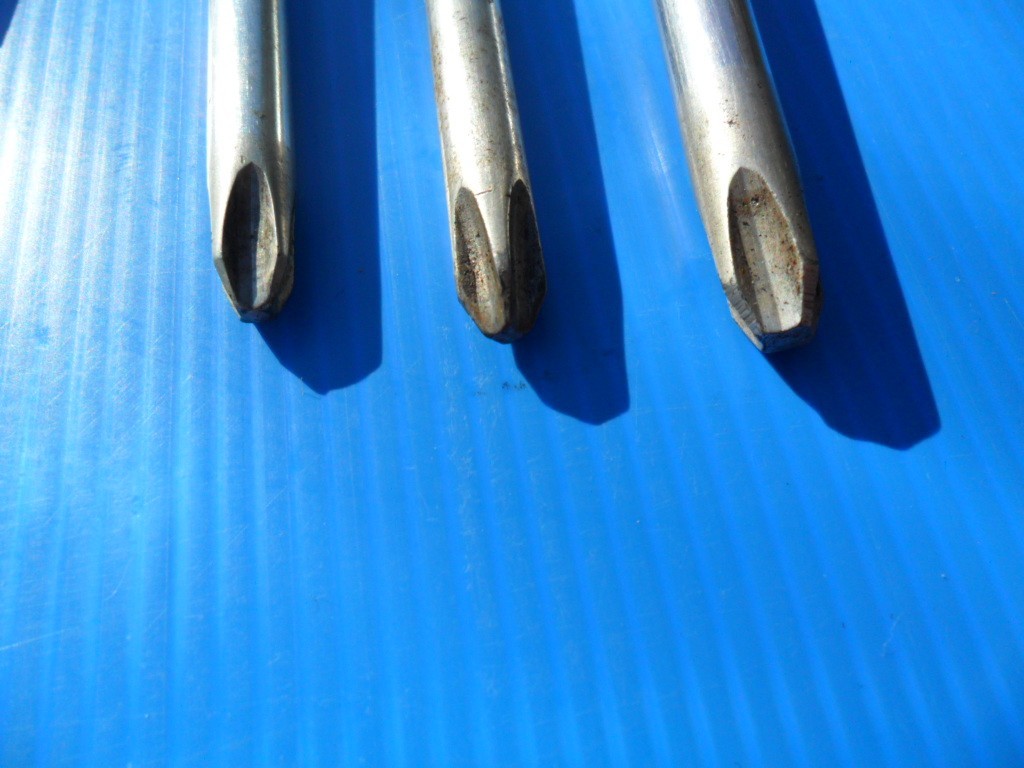 Snap On Tools Huge Screwdriver Lot 19 Pieces Hard Black Handle Plillips & Flat