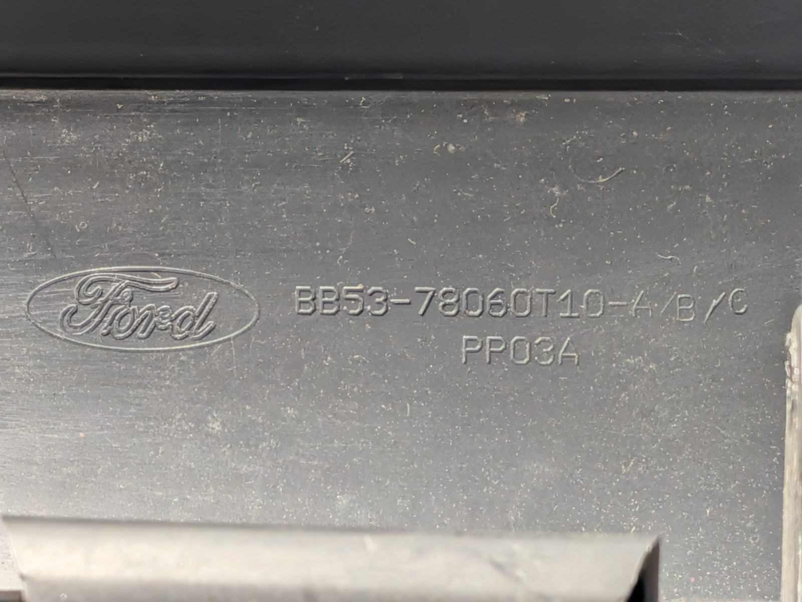 BB53-78060T10-AB/C 11-19 Ford Explorer Glove Box Door Black Silver Trim OEM