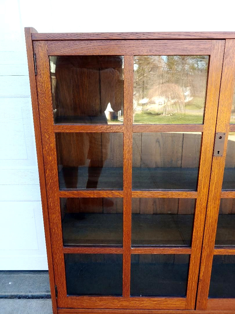 KILLER 48 X 48 MINTY STICKLEY BROTHERS 2 DOOR BOOKCASE W/ 3 SHELVES...