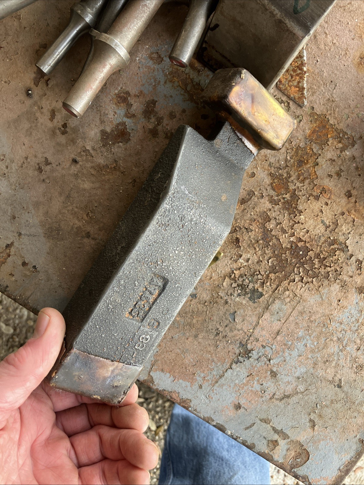 VTG Lot of 19 Air Gun Riveter Aircraft Tools Flush Seating Rivet +2 Bucking Bars