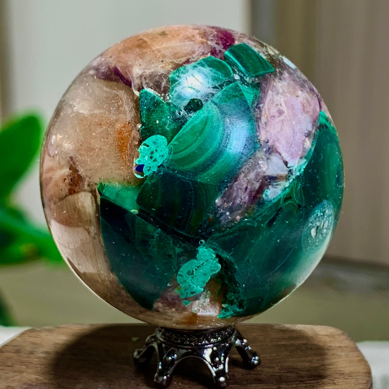 40G Newly discovered rare malachite purple mica symbiotic sphere restoration