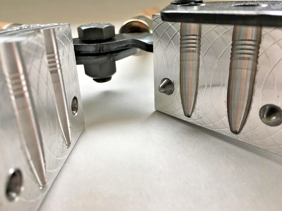 LEE 90307 30 Cal 309 Diameter 230 Grain 2 Cavity Bullet Mold (Fast Shipping)