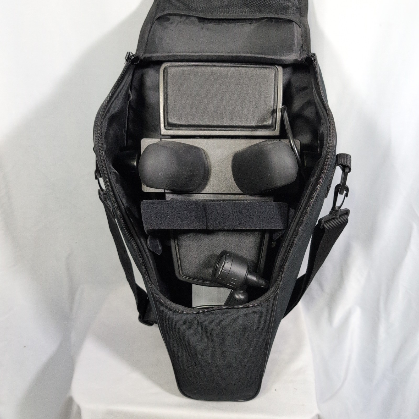 Saunder Cervical Traction Device w/Carrying Case & User Manual