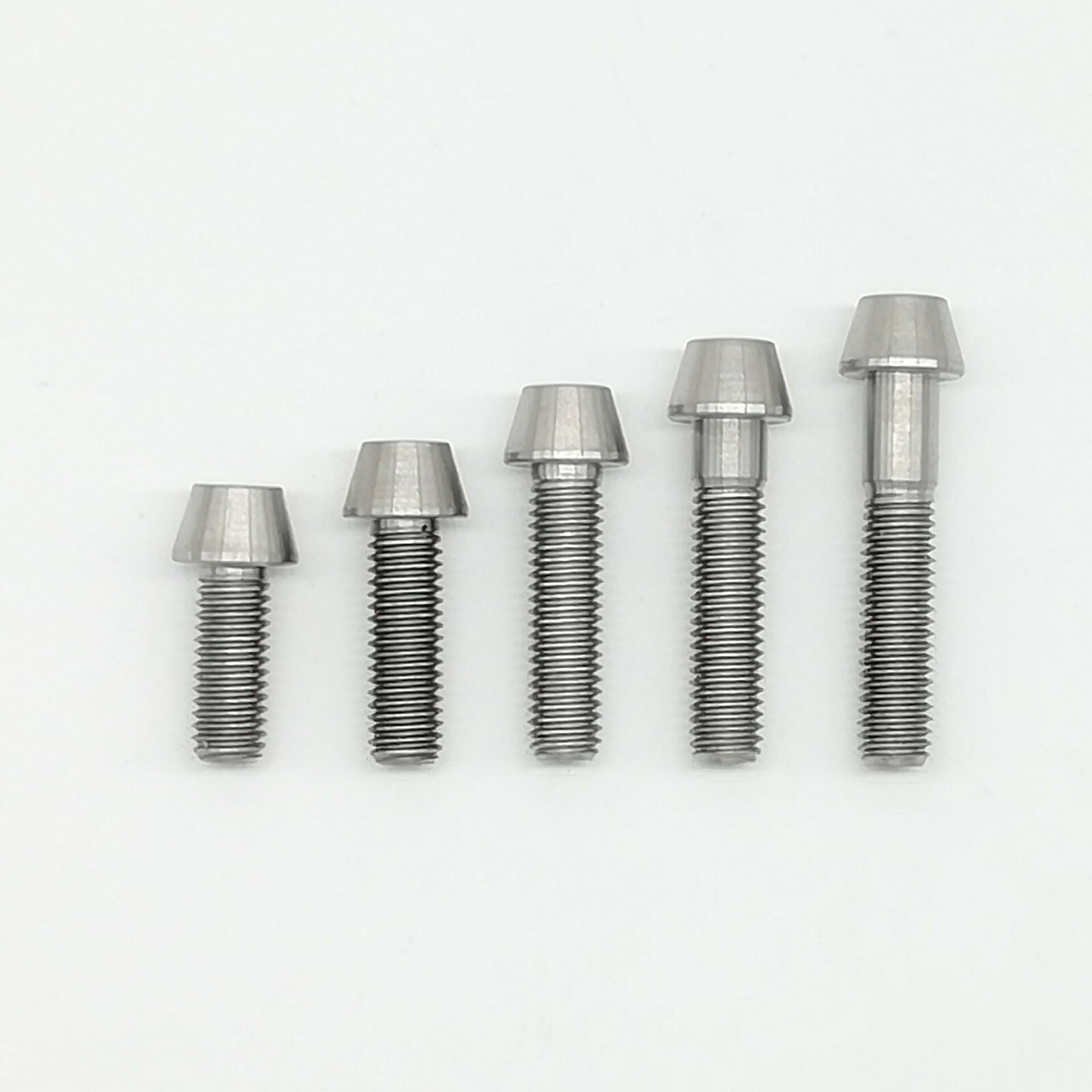 4pcs/lot Titanium Ti M8x20 M8X25 M8X30 M8x35 M8X40 Taper Head Screws Ti Hex Bolt
