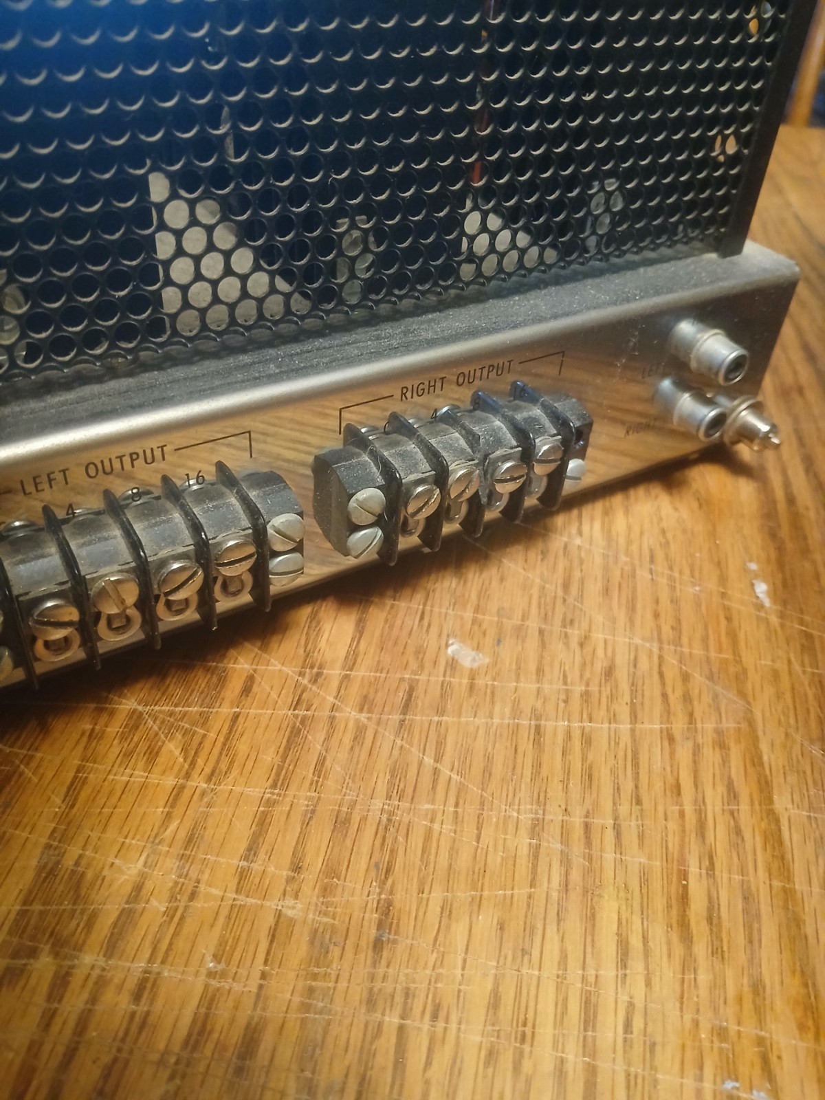 Mcintosh Amplifier Mc 2505 In Working Condition With Wood Case And Manual