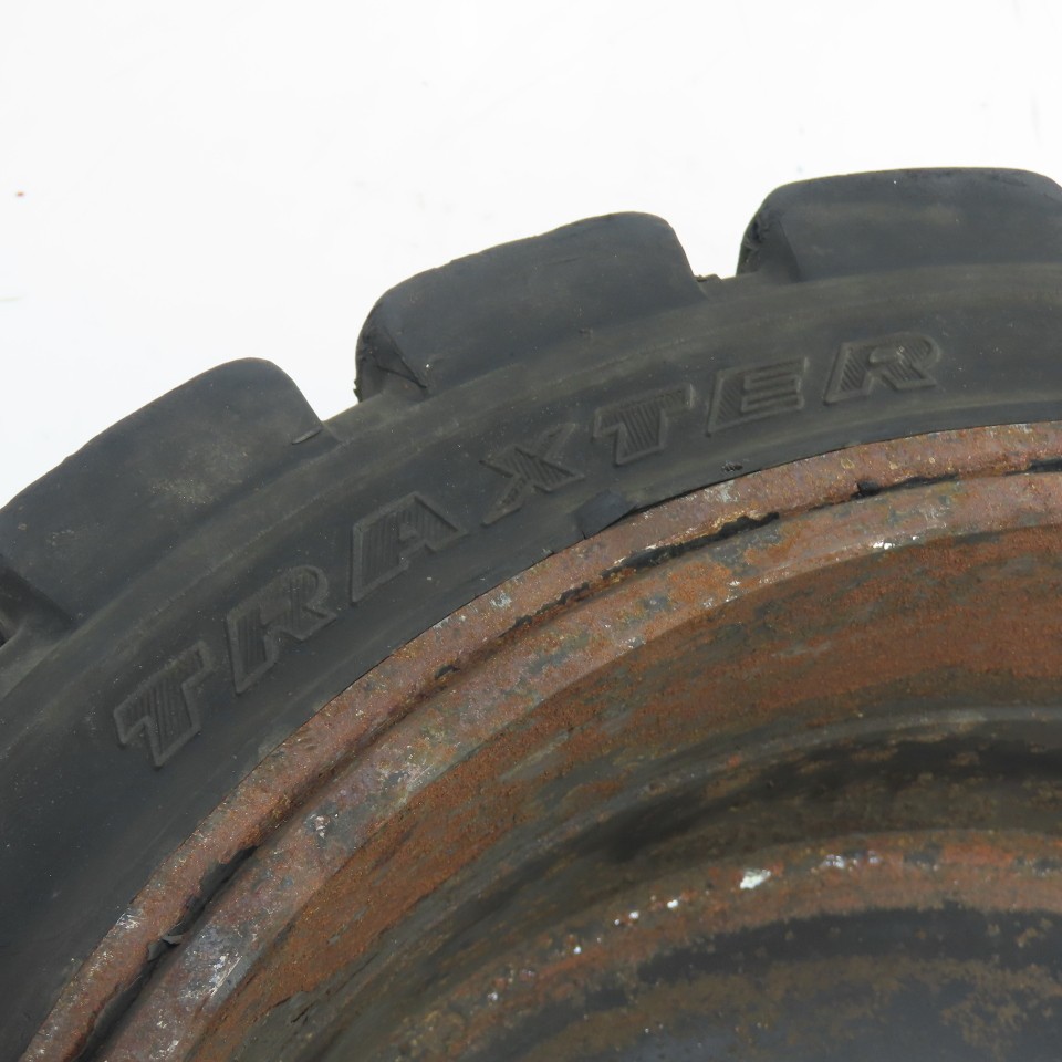 Traxter 21x7x15 Solid Press-On Forklift Tire Rim From Caterpillar E5000