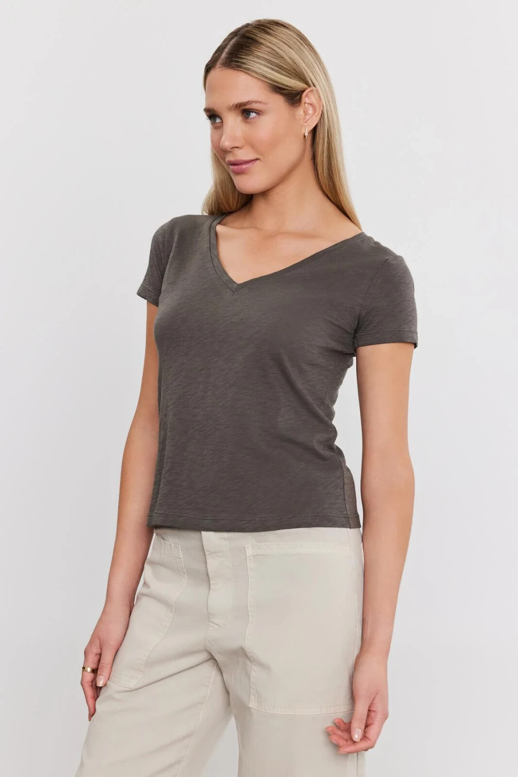 VELVET By Graham & Spencer Eliah Cotton Slub V Neck Tee Smoke S $92 H14