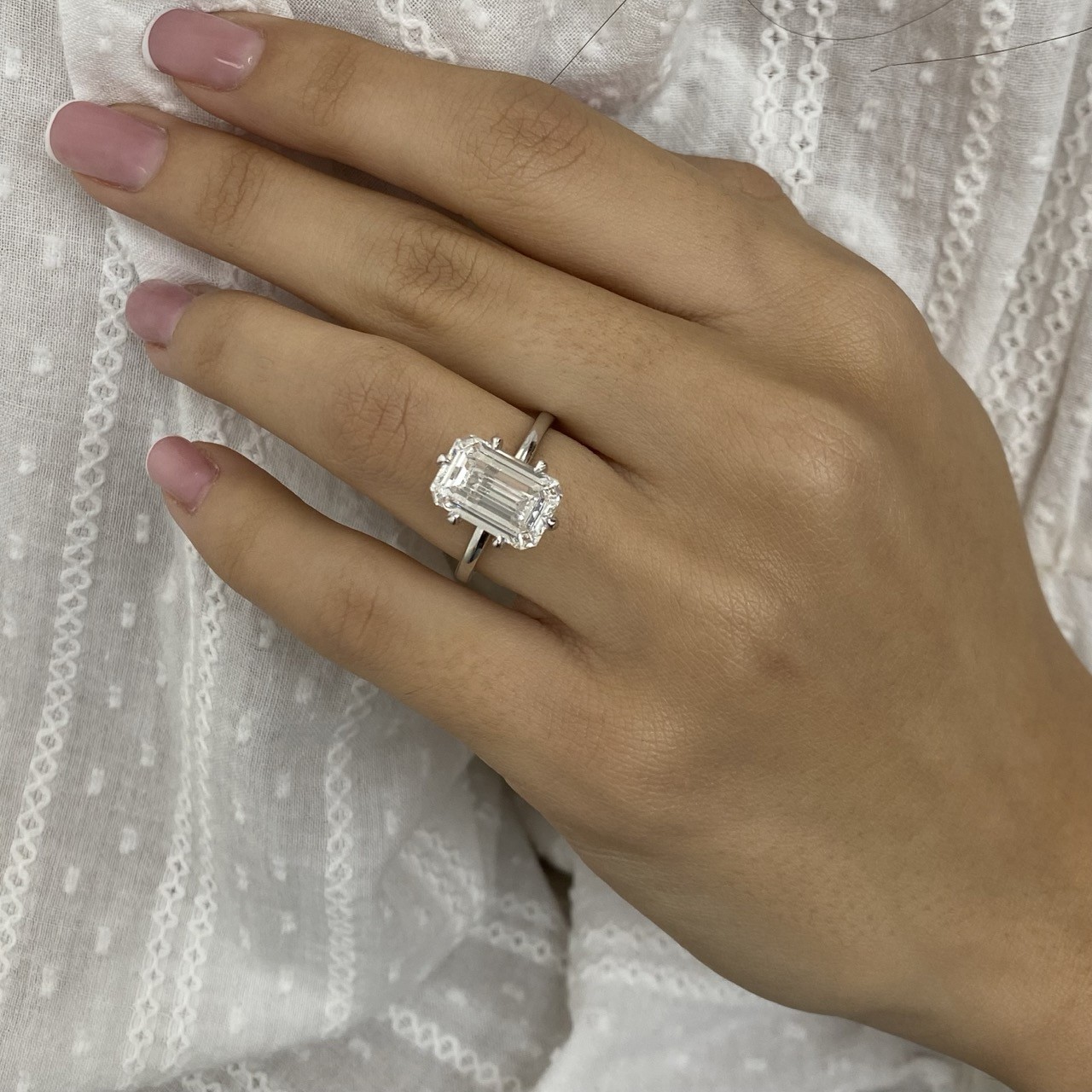 Diamond Engagement Ring VS1 F Emerald 5 Ct Solitaire Labcreated 14k White Gold