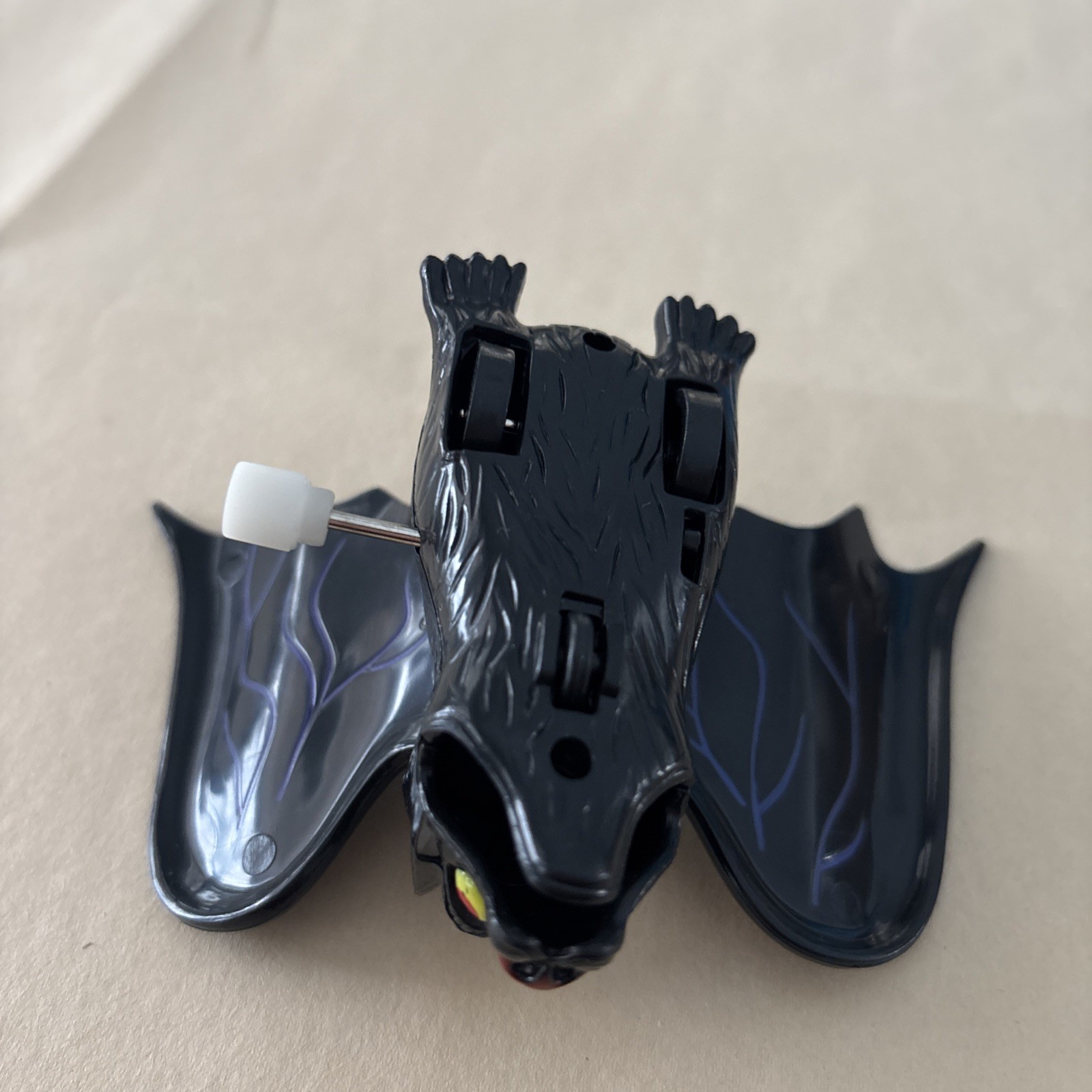 Wind Up Bat Wings Flap And Rolls Tested Works