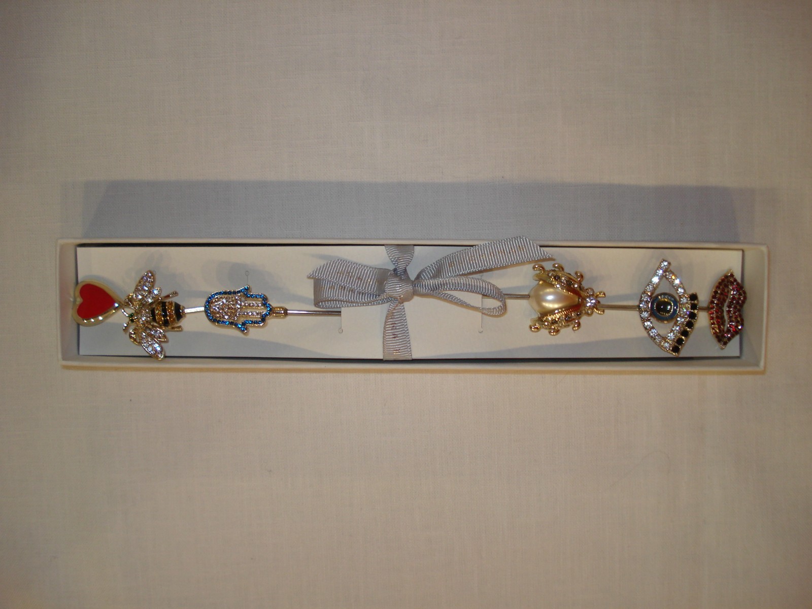 JOANNA BUCHANAN SIX ASSORTED RHINESTONE LUCKY CHARM COCKTAIL PICKS-NEW IN BOX