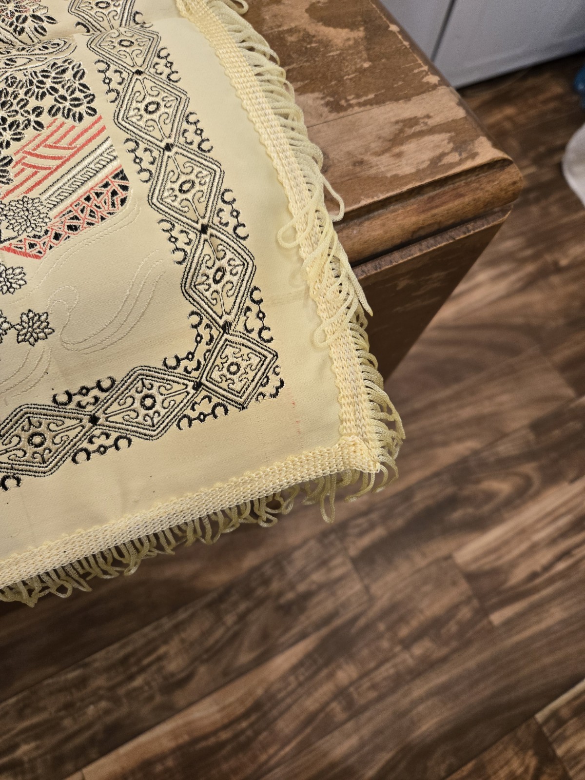 VTG NOS Brocaded Chinese Silk Tapestry Tablecloth 38" x 38" Late 70's-Early 80's