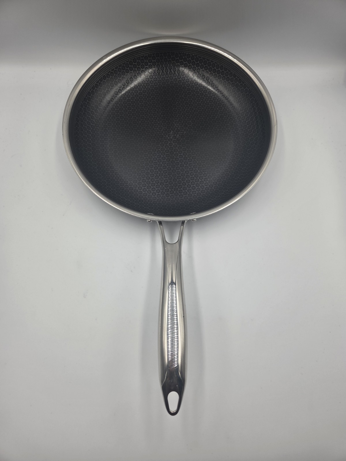 HexClad Hypbrid Nonstick Stainless Steel 10" Frying Pan, No Lid - Good Condition