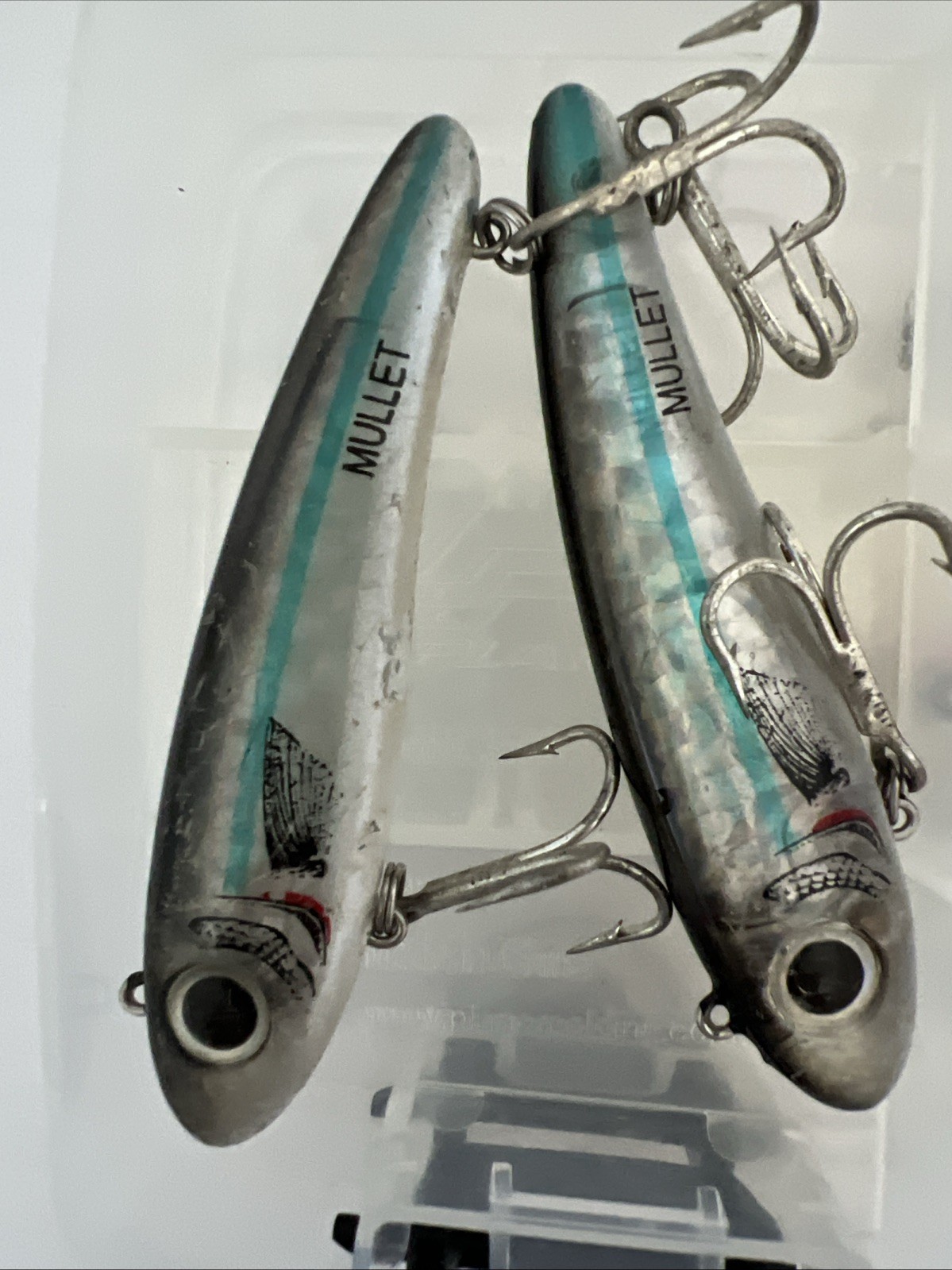 Plano 3500 Stowaway Case With Mixed Lot Of 6 YoZuri And 3 Bomber Lures