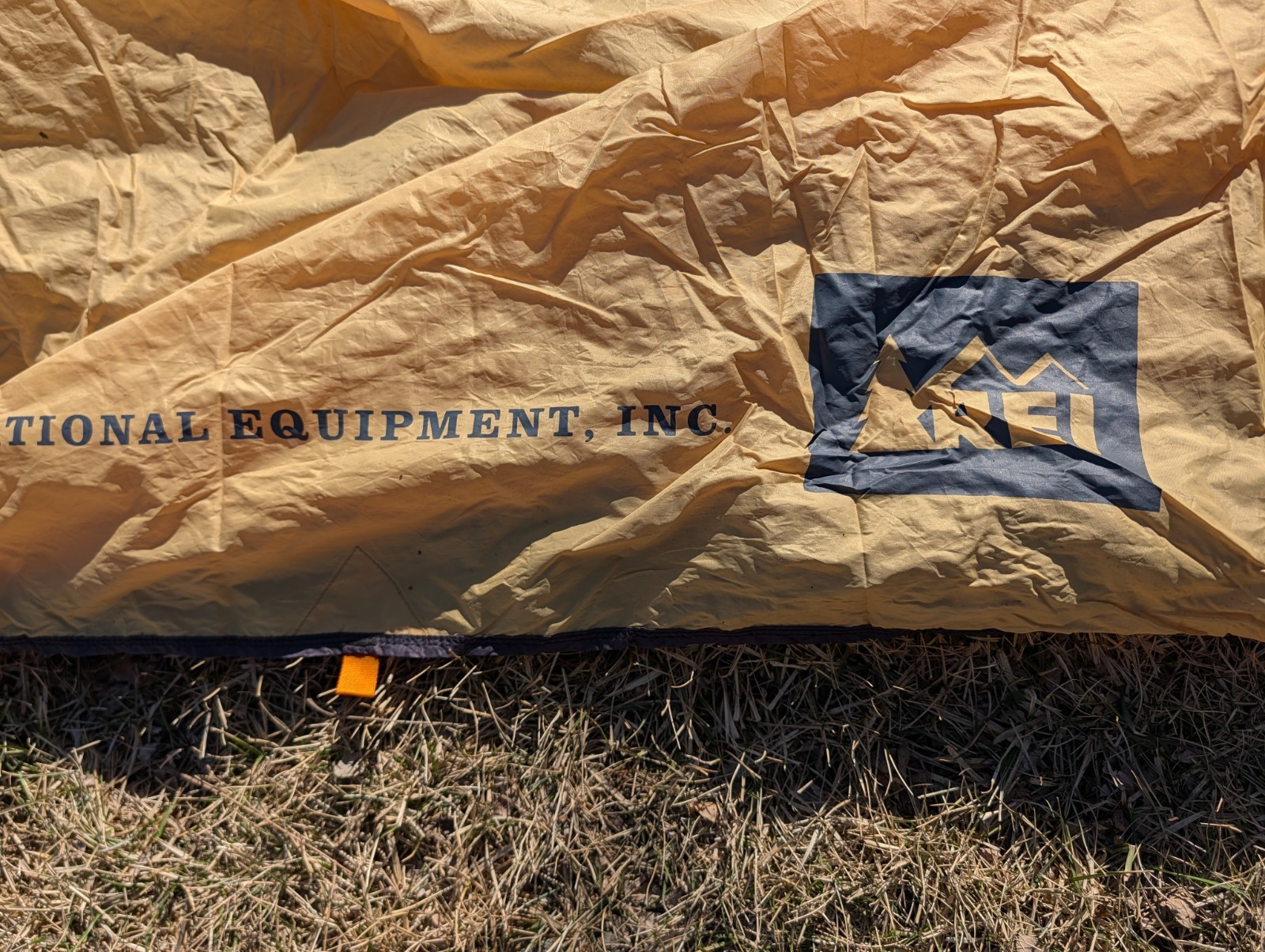 REI TAJ 3-Person 3-Season Camping Tent With RAIN FLY & Foot Print