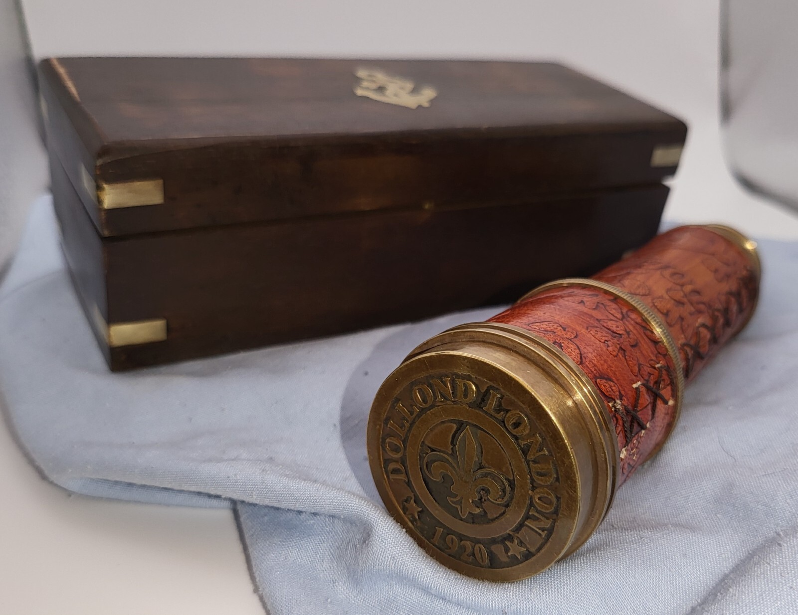Vintage Telescope Antique Astronomy Space Stars Old Gold Lustre Wooden Box Retro