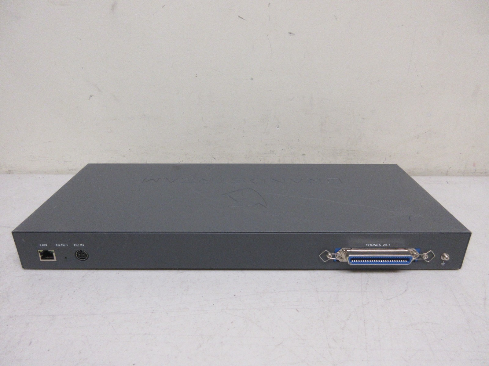 Grandstream GXW4224 24 Port FXS Gateway Gigabit Analog to VoIP