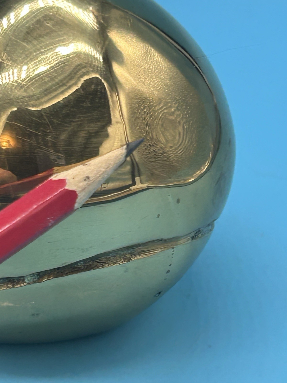 BRASS- Made in Korea Whale Bank, screw on base plate: screws are removable