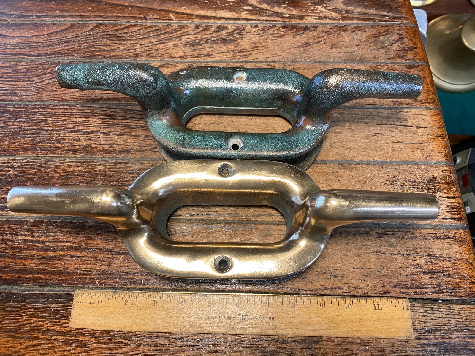 VINTAGE CAST POLISHED BRONZE COMBINATION CLEAT/HAWSE HOLE 12" LONG (2 avail)