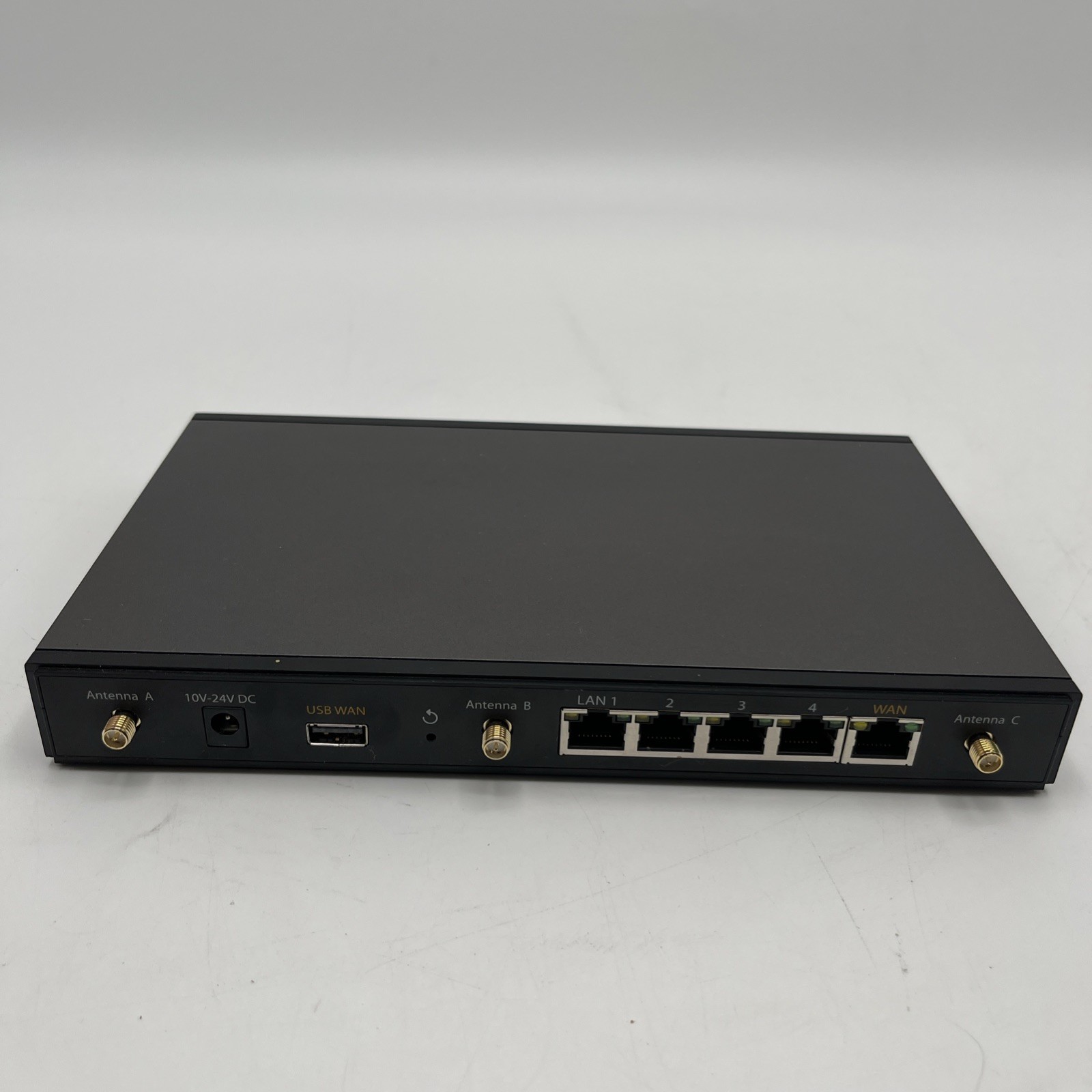 Peplink Pepwave Surf SOHO MK3 WiFi Router SUS-SOHO-T Dual-Band Professional