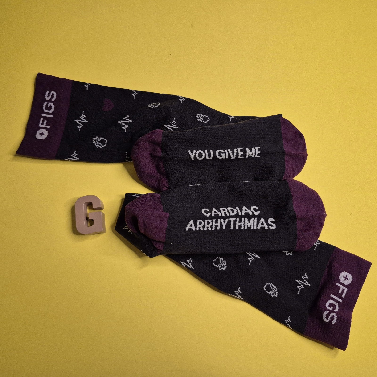 FIGS COMPRESSION SOCKS NO SHOW CALF LENGTH VOL DISCOUNT BUILD A BUNDLE NWOT