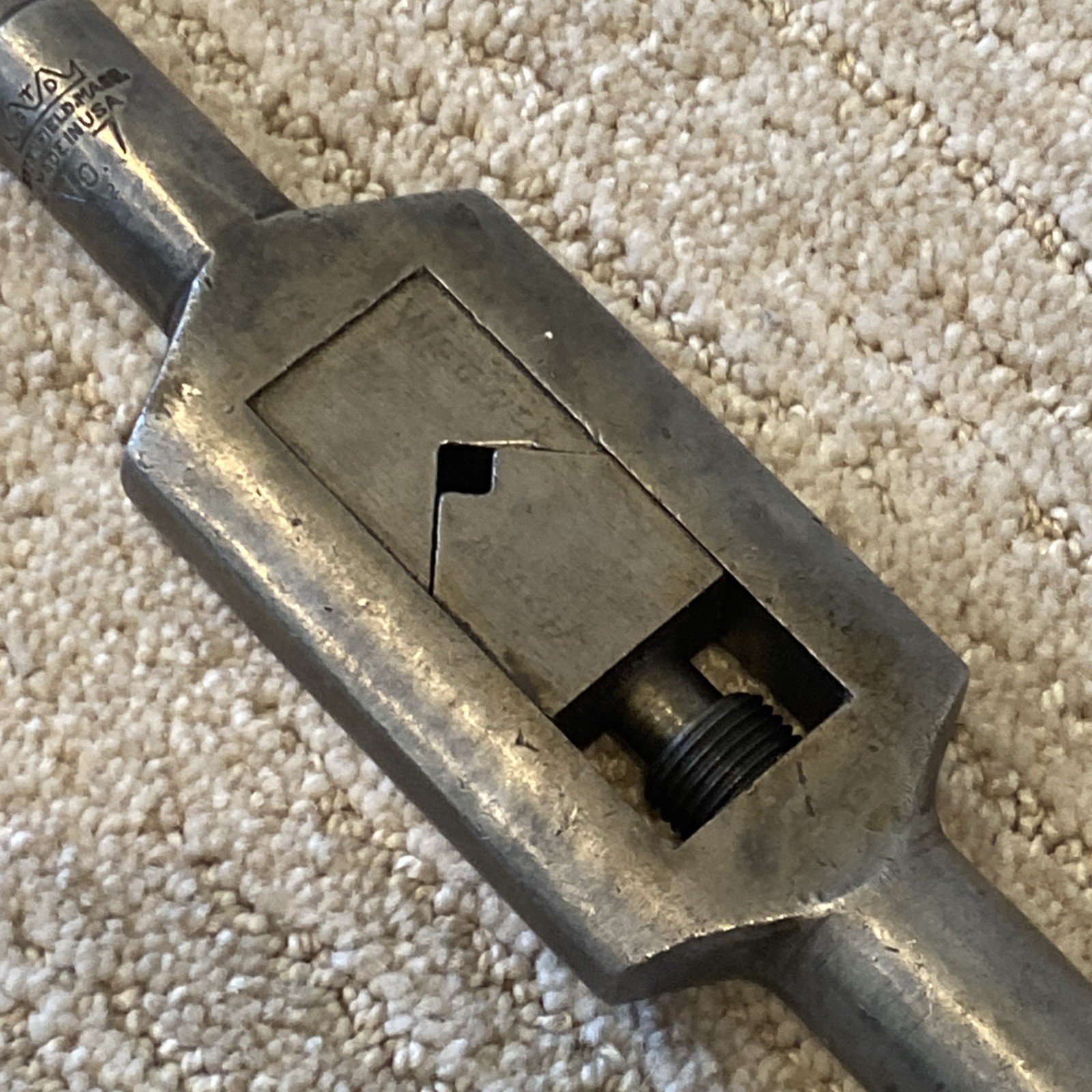 VINTAGE GREENFIELD GTD NO.7 TAP WRENCH HANDLE 191/4"LONG OPENS 5/8" MADE IN USA