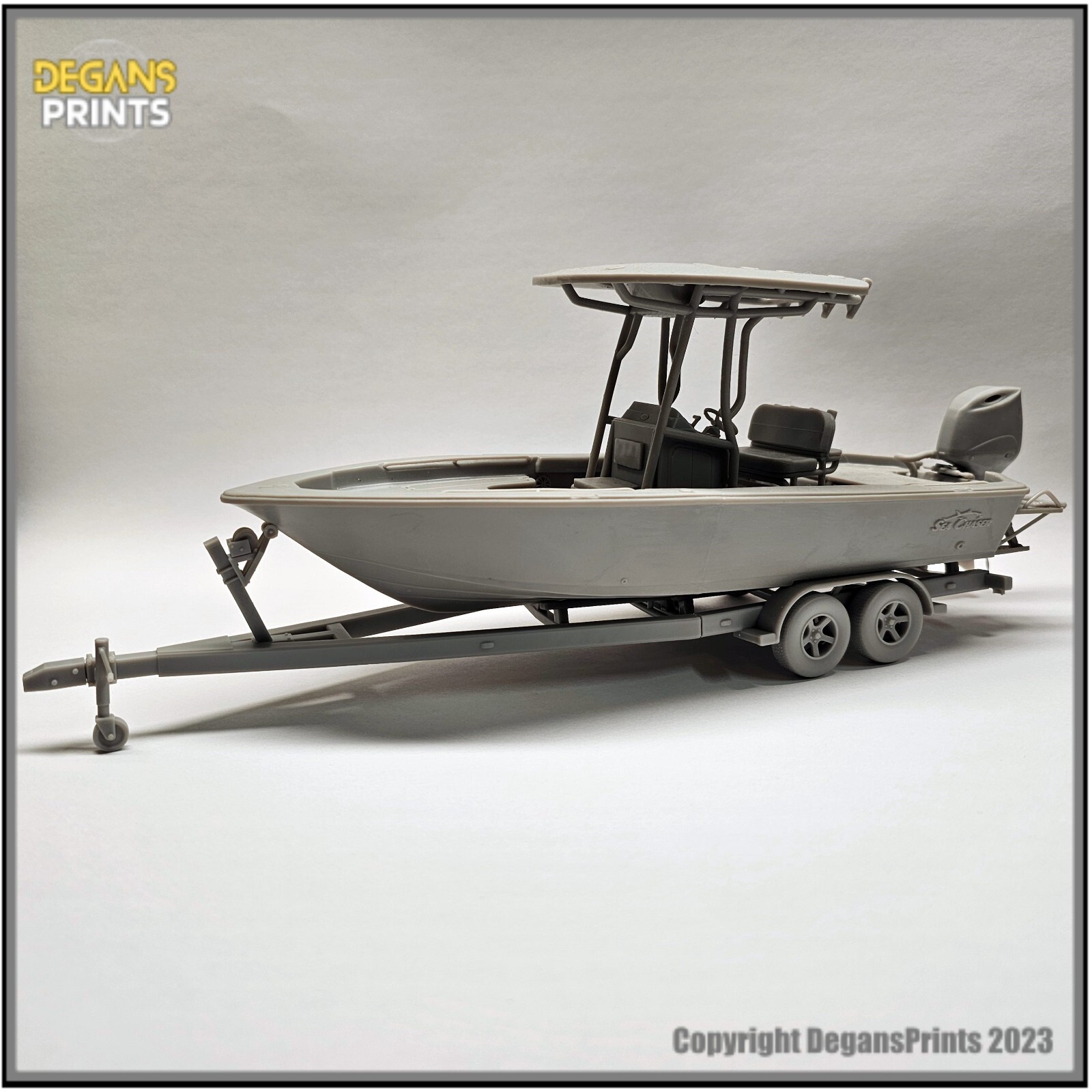 SeaChaser 23LX Center Console Boat Model and trailer kit 1-24 scale diorama boat