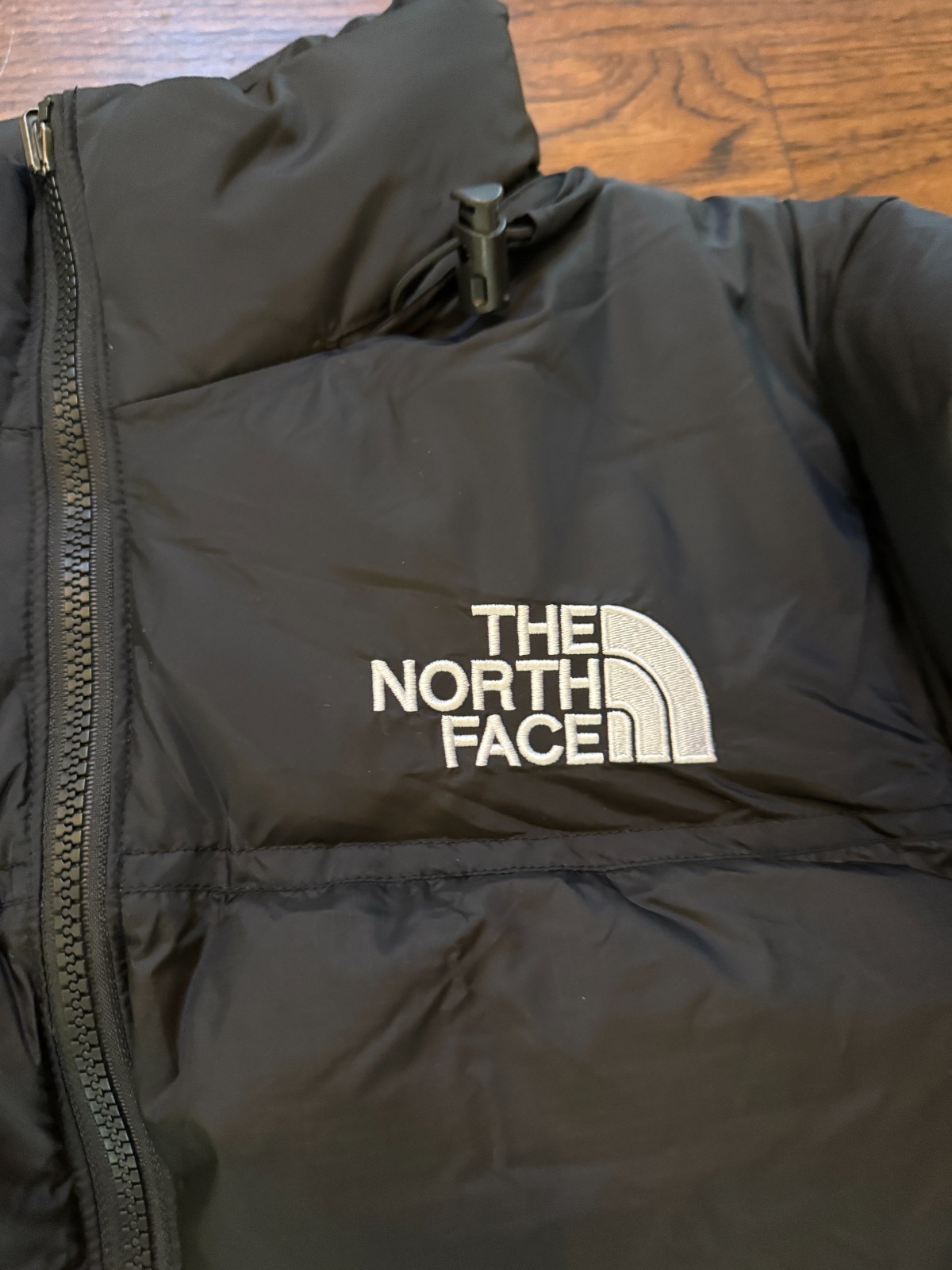 Mens The North Face Mens 1996 Retro Nuptse 700 Down Puffer Jacket Black S,M,L,XL