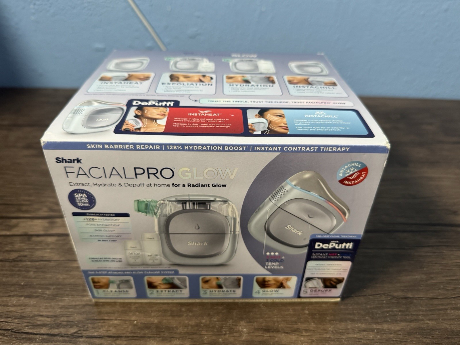 Shark Facial Pro Glow Extract, Hydrate & Depuff At Home Radiant Glow OPEN BOX