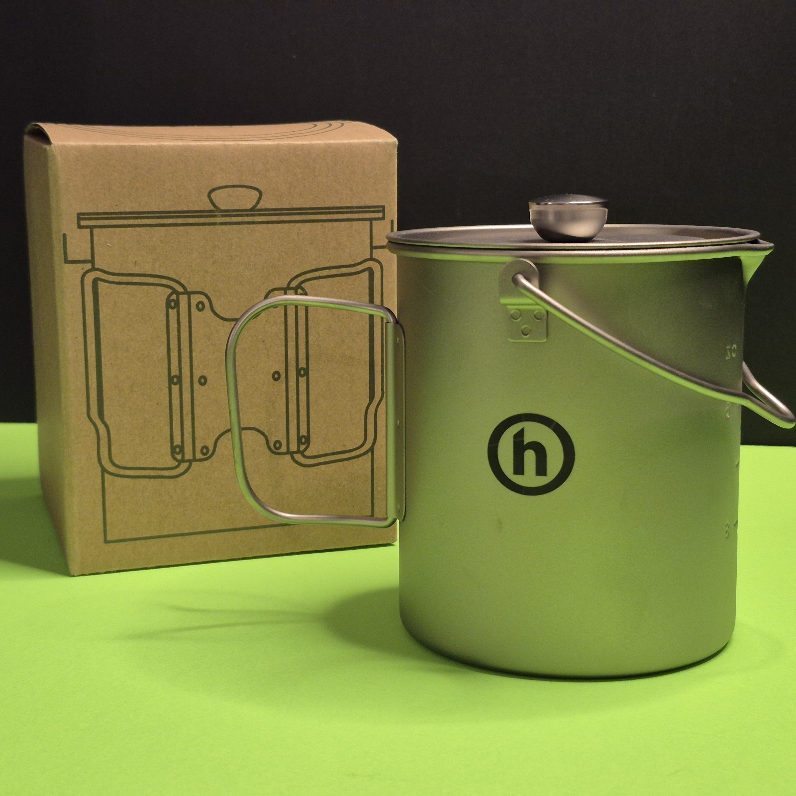 HIDDEN NY NEW YORK ACCESSORIES! VOL DISCOUNT BUNDLE! AASICS UMBRO AND WANDER