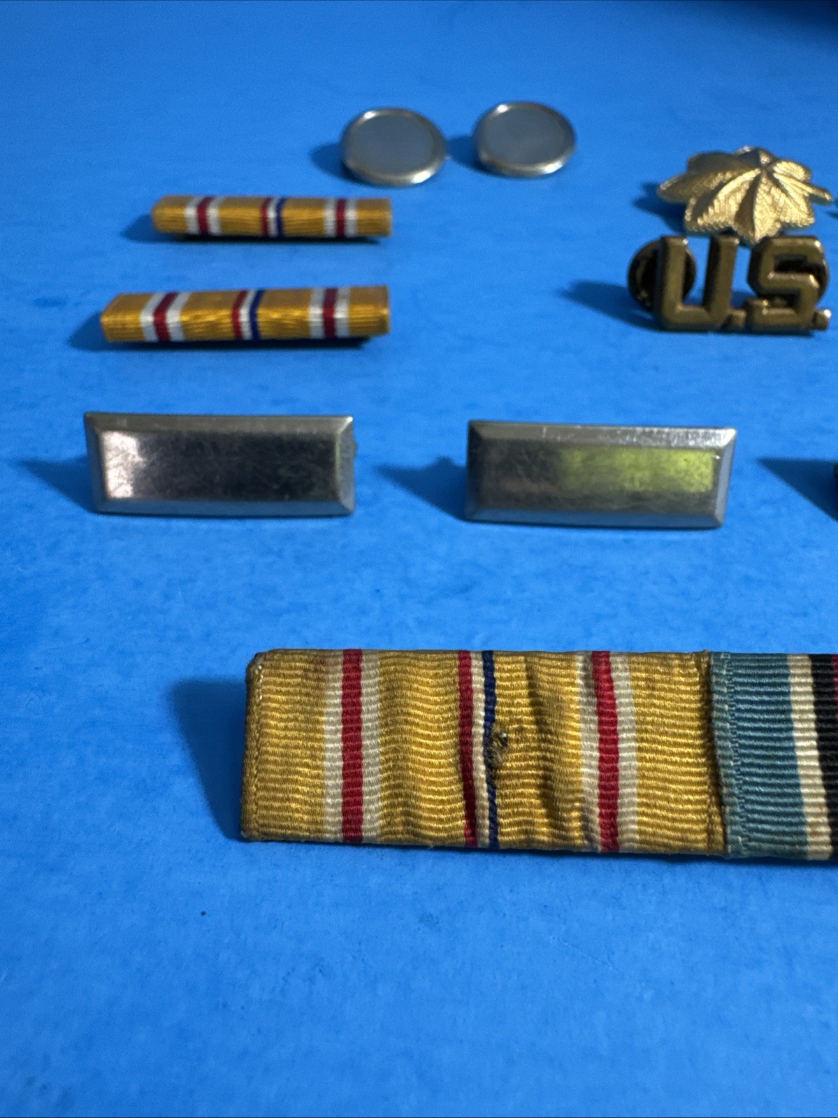 Military WW2 Pins And Bars Lot US Military Pins (T6)