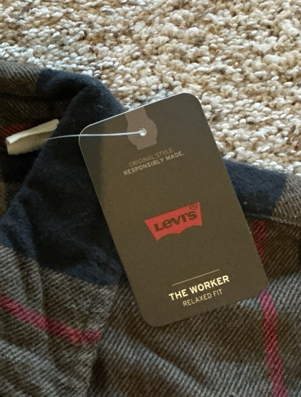 Levi's The Worker Men's Flannel Shirt Brown Black Plaid Relaxed Fit