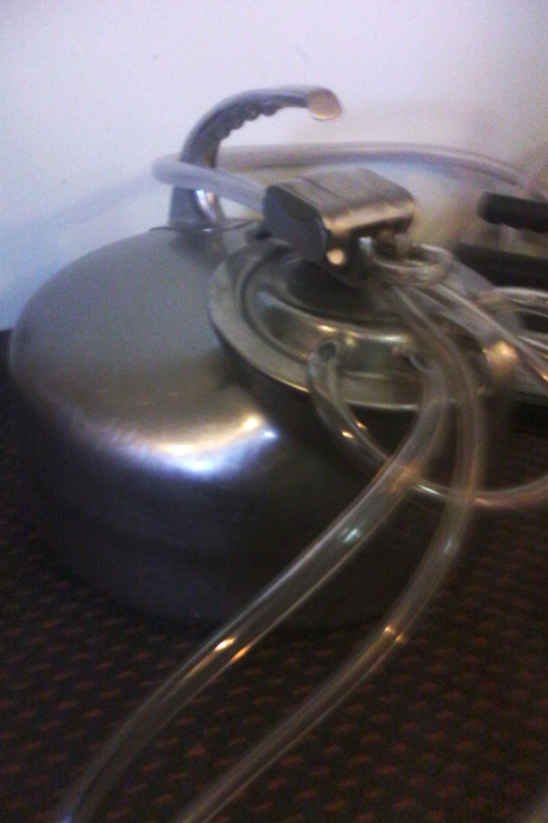 SURGE COMPLETE MILKING MACHINE-COW-GOAT-SHEEP NEW 1/3 HP VACUUM PUMP