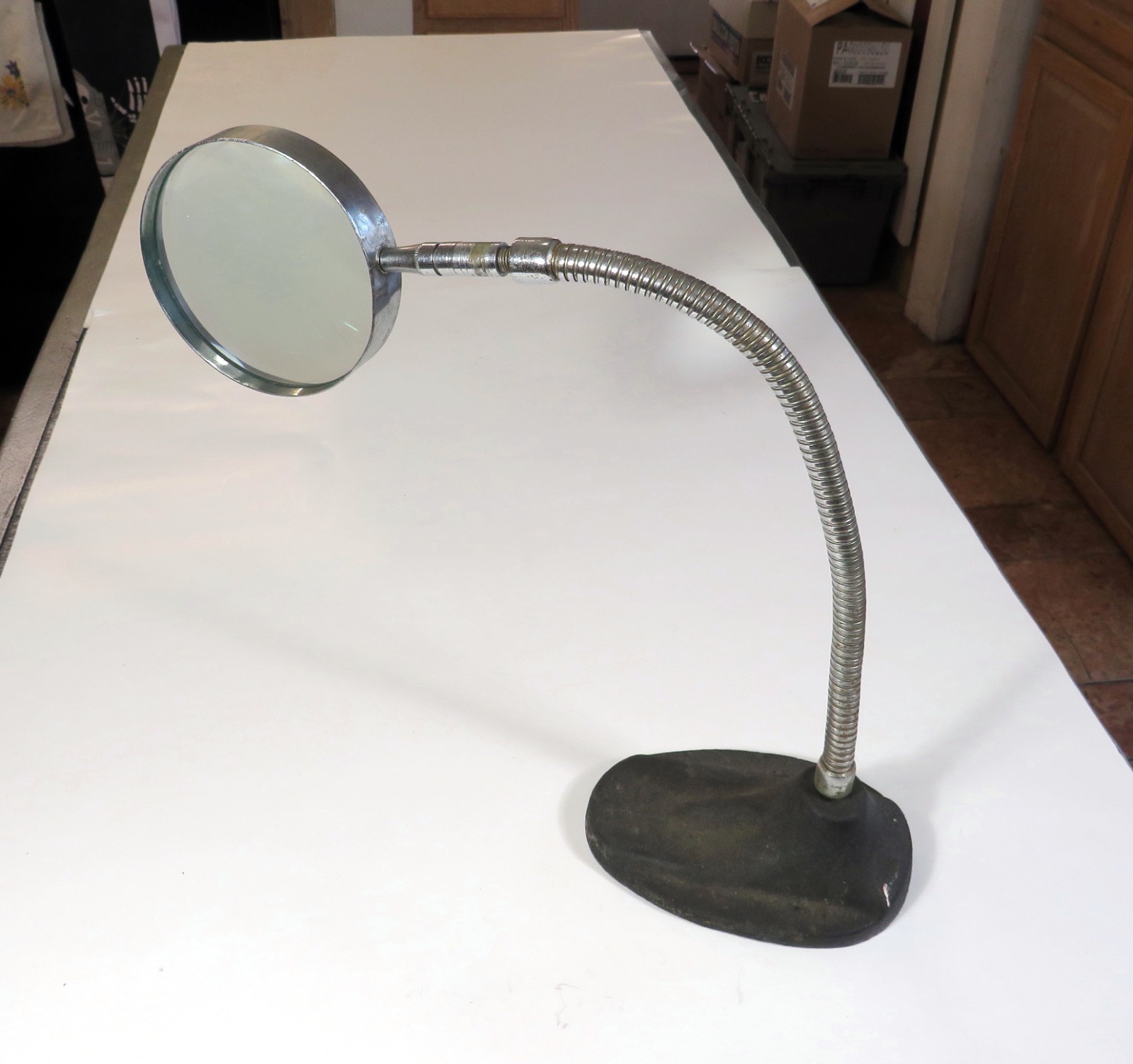 Vintage MCM Desktop Gooseneck Flexible Tasco Magnifier Glass W/ Cast Iron Base
