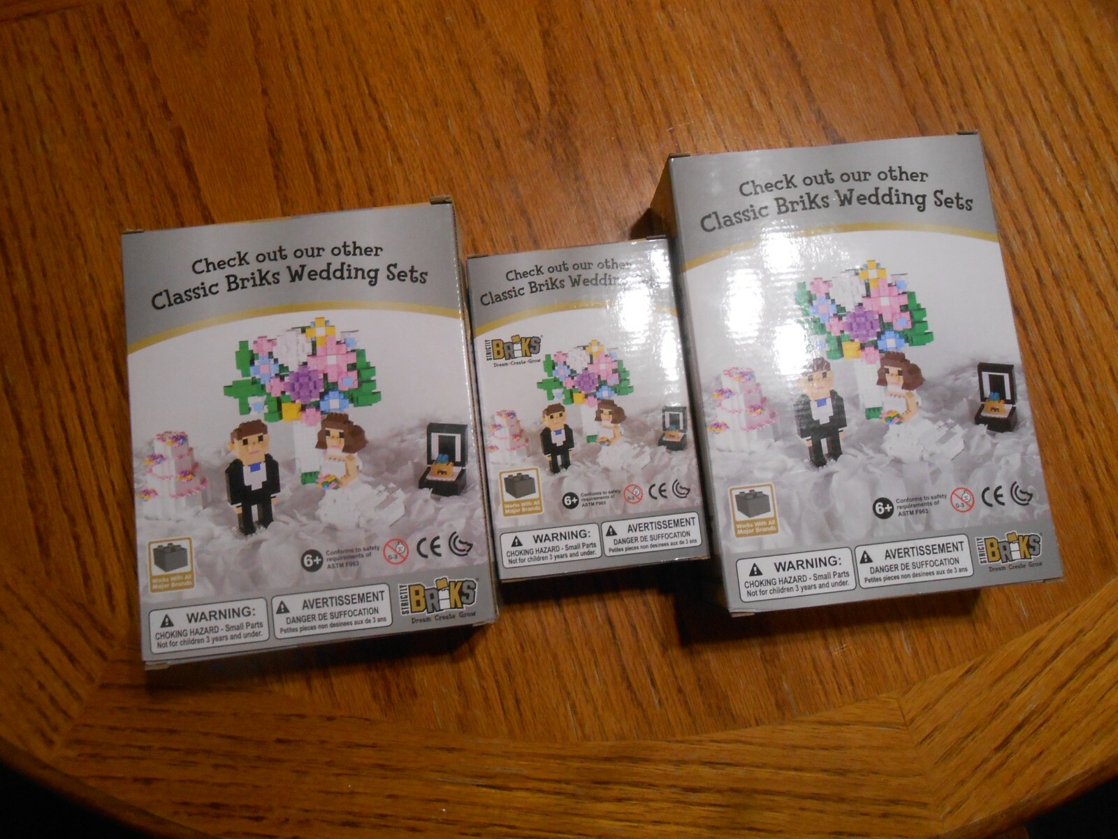 Strictly Briks Building Bricks WEDDING SET - BRIDE, GROOM & WEDDING CAKE NEW!