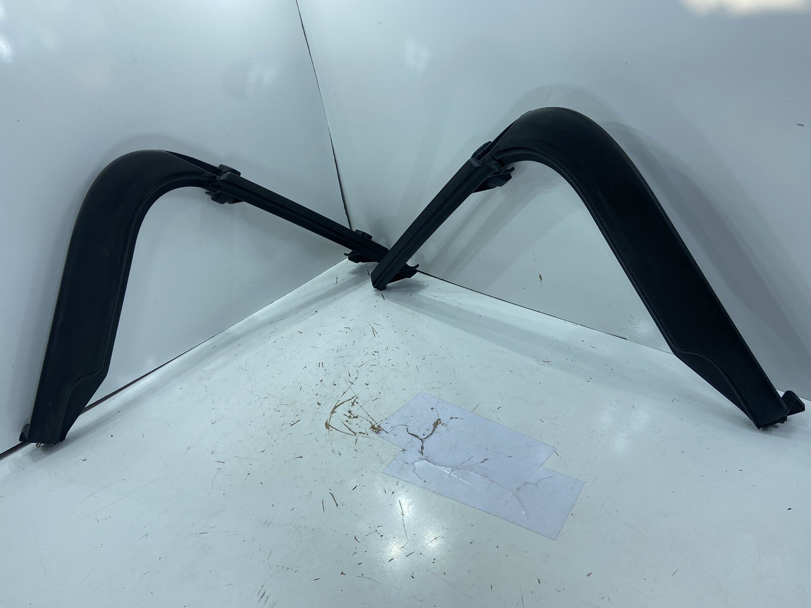 Jeep Wrangler TJ 97-06 Soft Top Door Surrounds Surround Pair Right Left W/Knobs