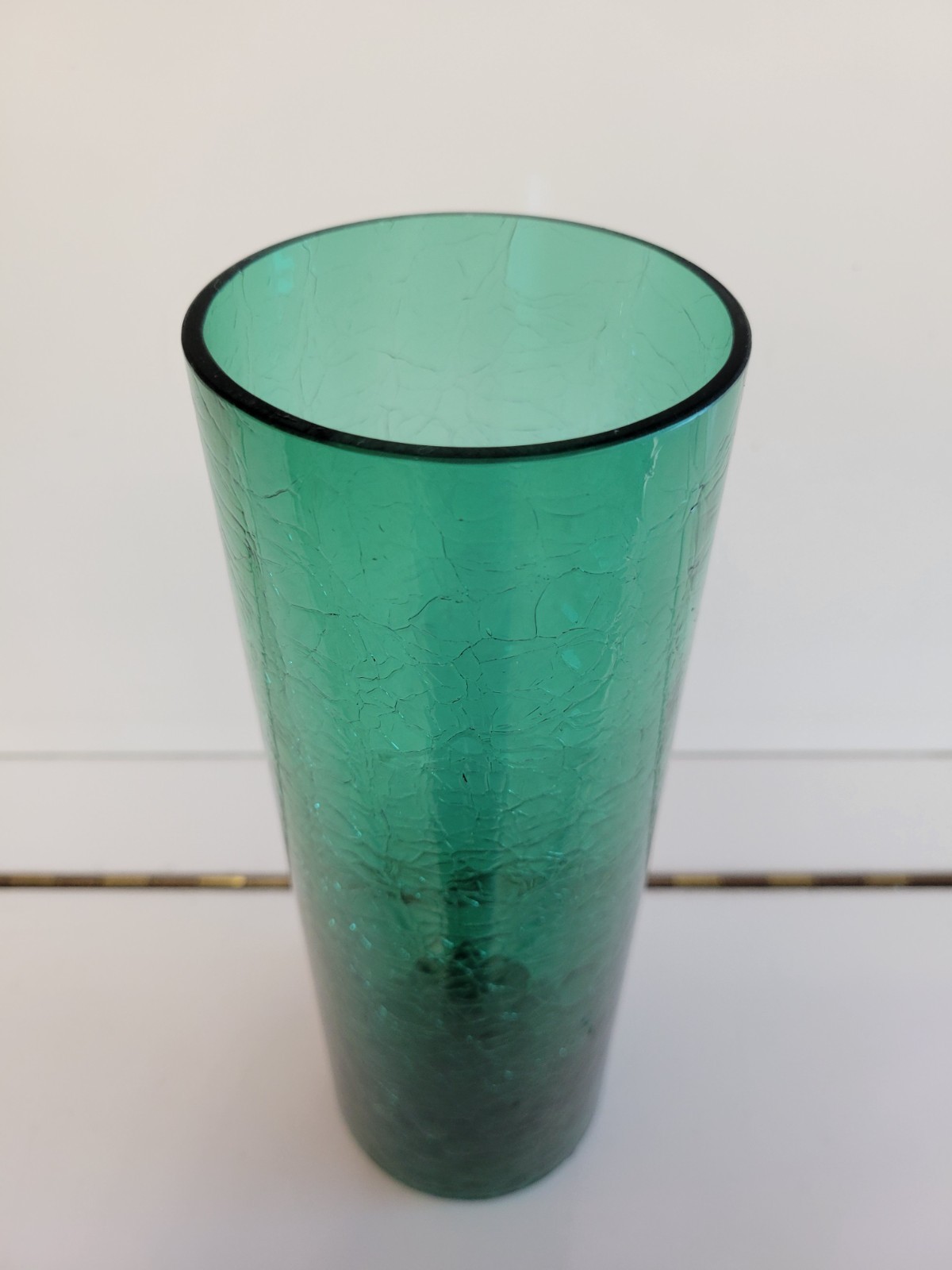 DEEP EMERALD GREEN CRACKLE GLASS CYLINDER VASE 9.75 INCHES DIAMETER 3.25 INCHES