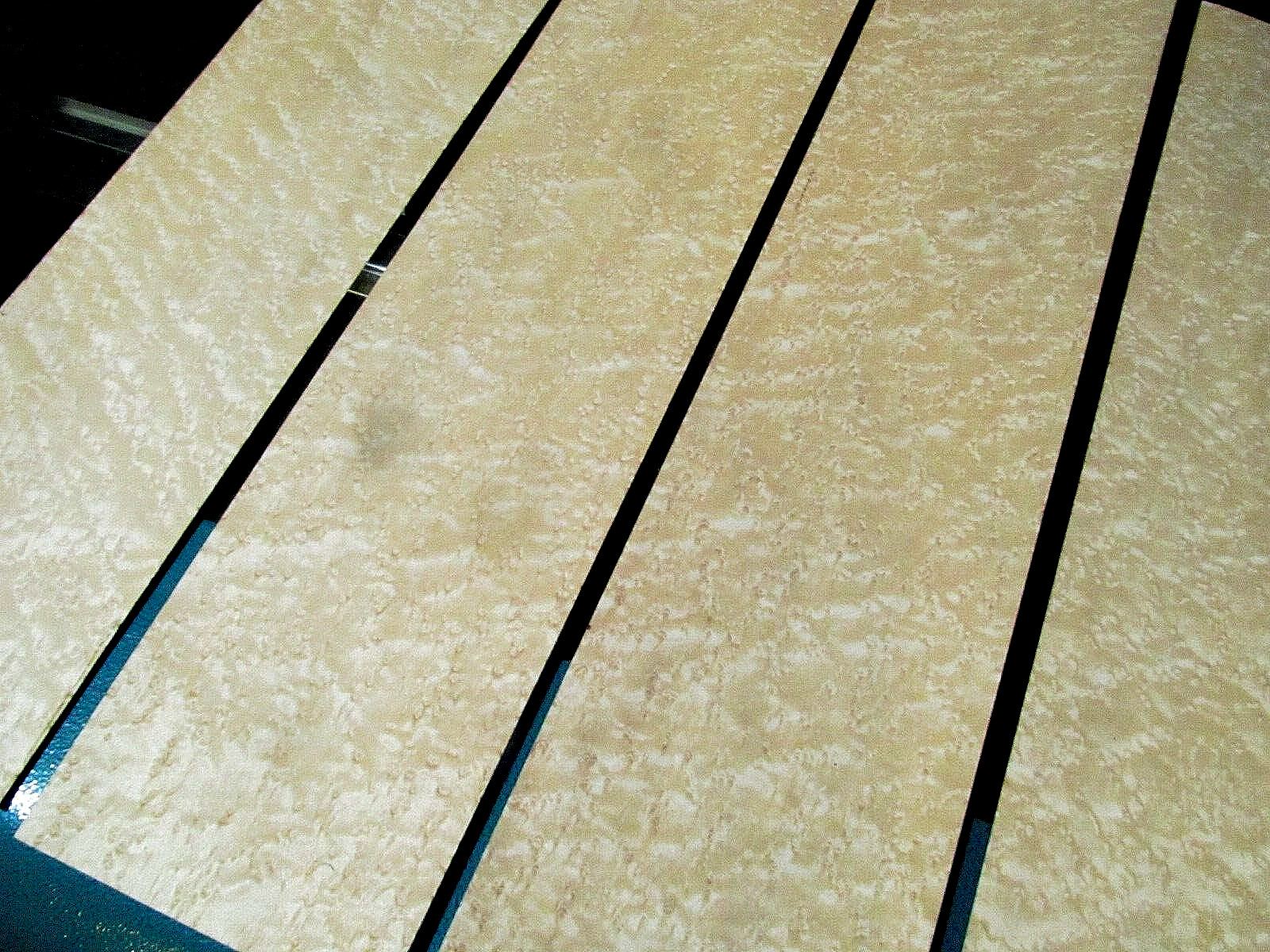 5 PIECES AA GRADE BIRDSEYE MAPLE VENEER 24" X 6" WOOD LUMBER 5 SQUARE FEET EYES