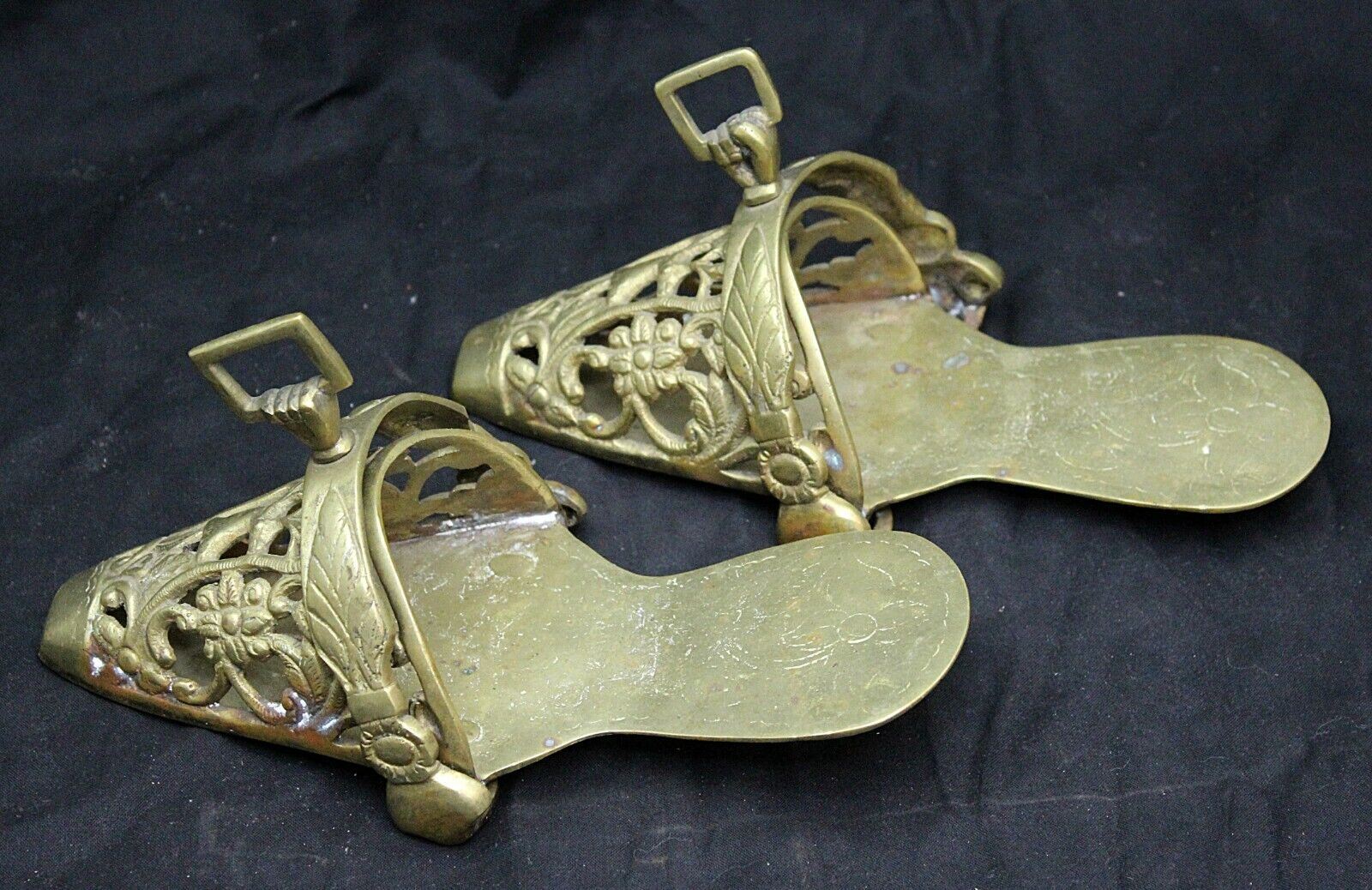 Pair of Vintage Antique Cast Bronze Stirrups Show Quality Great Patina Display